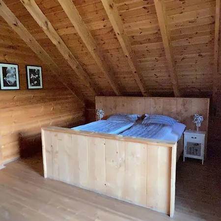 Semesterbostad Haus 4 Jahreszeiten Medebach